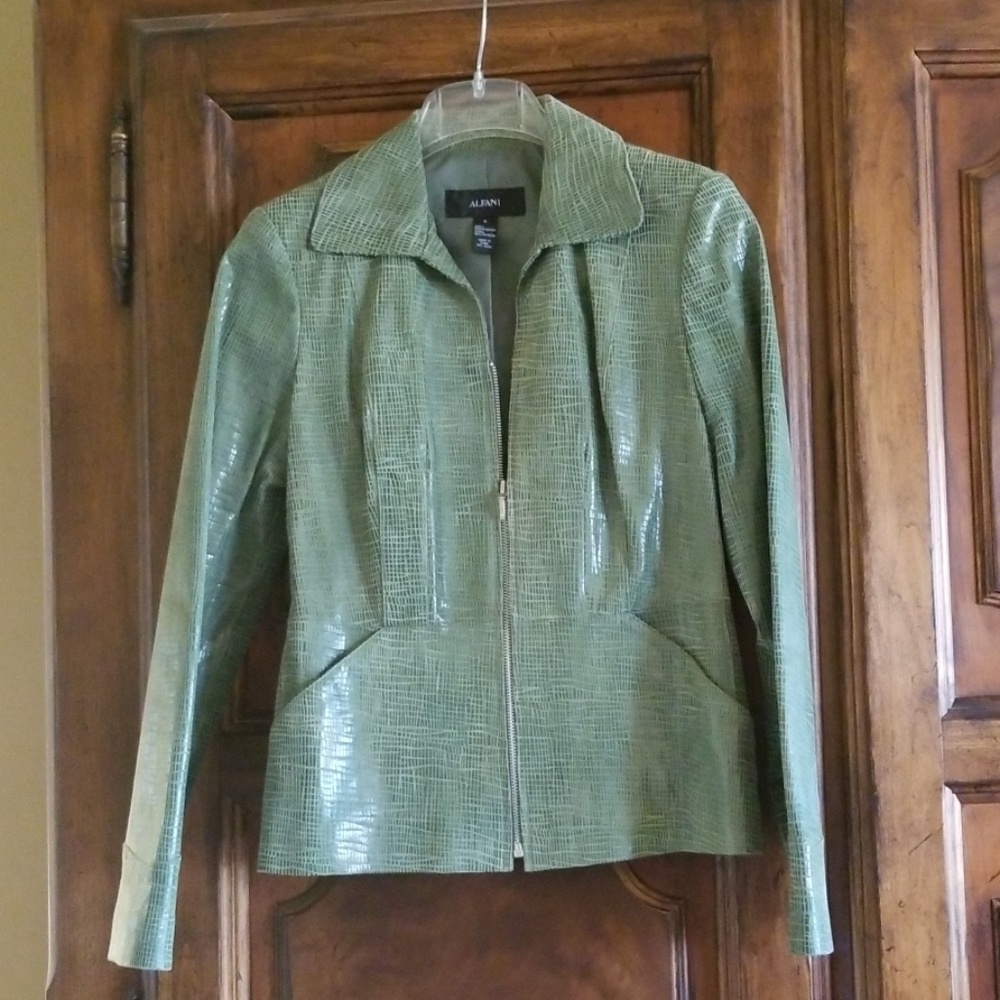 100% genuine leather jacket